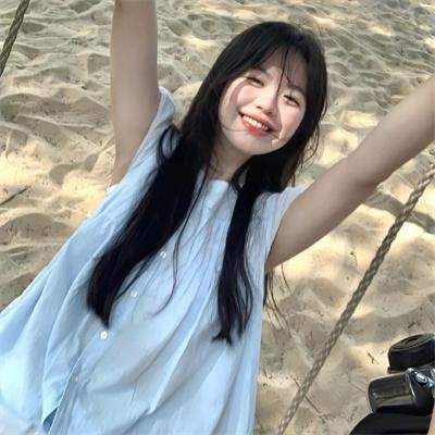 海滩春色